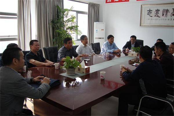 省安監(jiān)局汪黎明副局長一行對我司進行視察